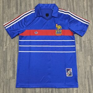 1984 France home