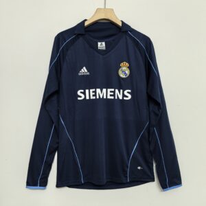 Long sleeve: 05-06 Real Madrid away game