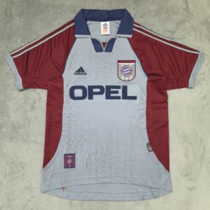 98-99 Bayern away
